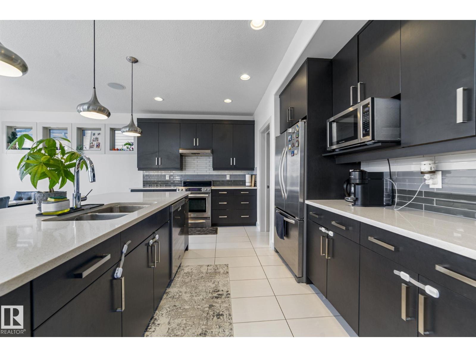 3695 Allan Dr Sw, Edmonton, Alberta