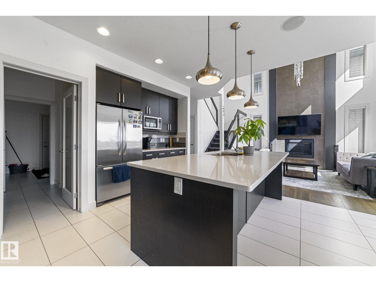 3695 Allan Dr Sw, Edmonton, Alberta