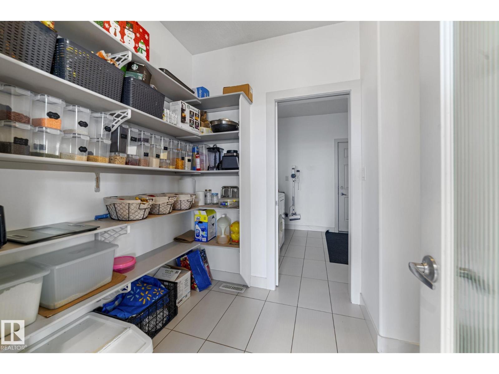 3695 Allan Dr Sw, Edmonton, Alberta