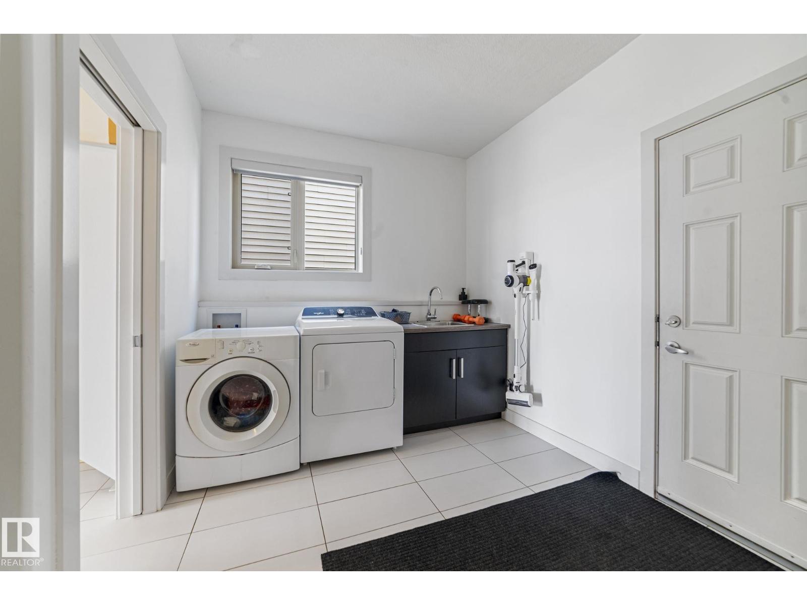 3695 Allan Dr Sw, Edmonton, Alberta