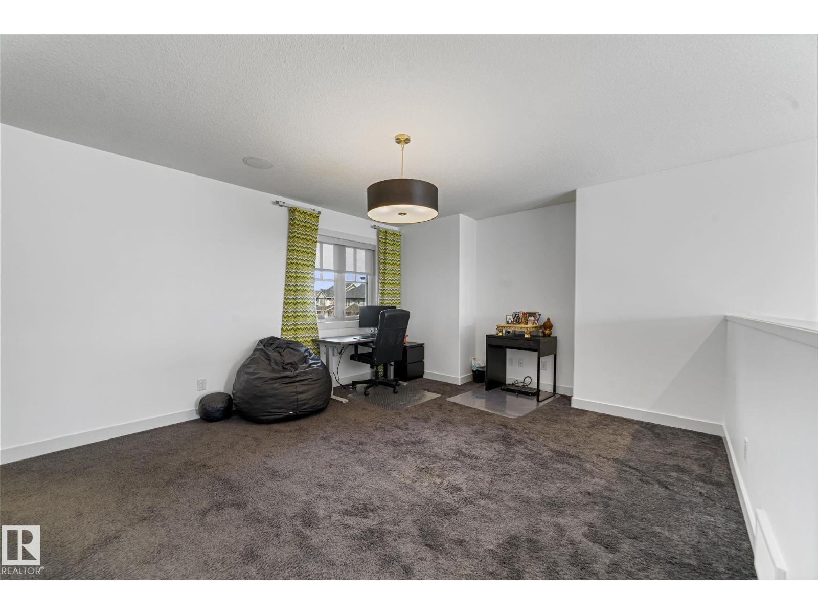 3695 Allan Dr Sw, Edmonton, Alberta