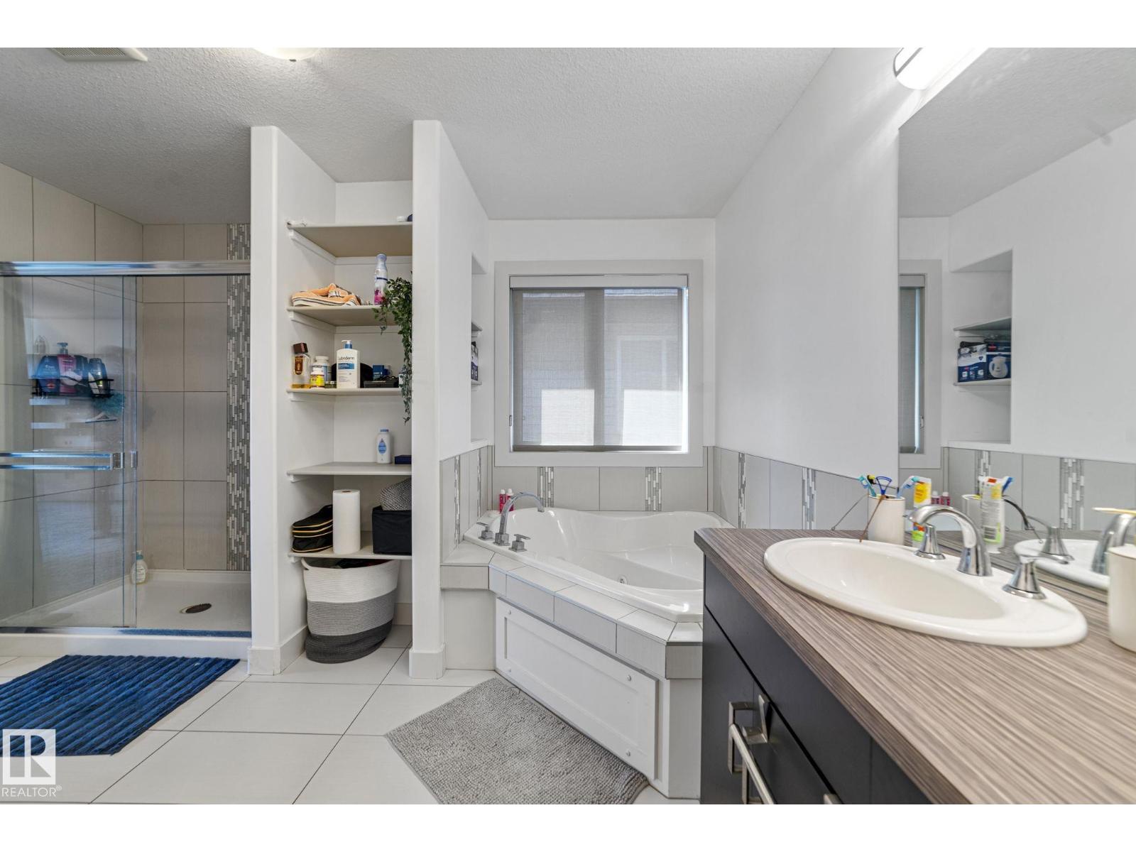 3695 Allan Dr Sw, Edmonton, Alberta