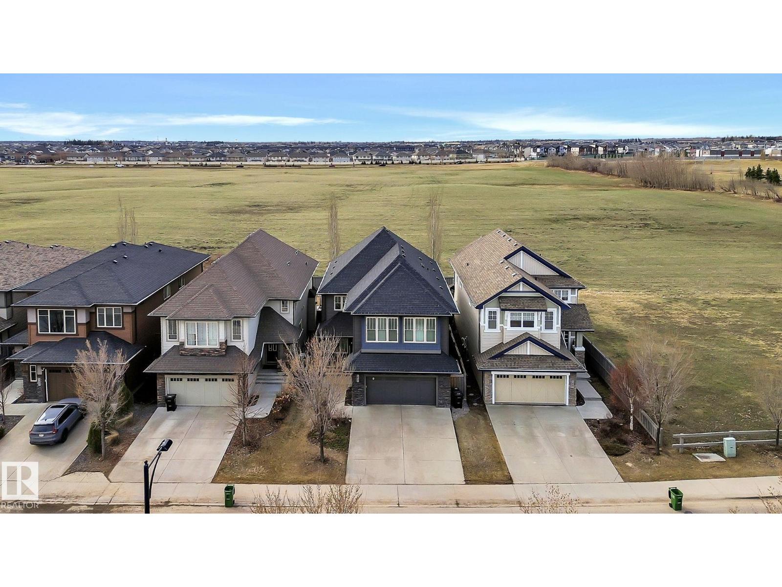 3695 Allan Dr Sw, Edmonton, Alberta