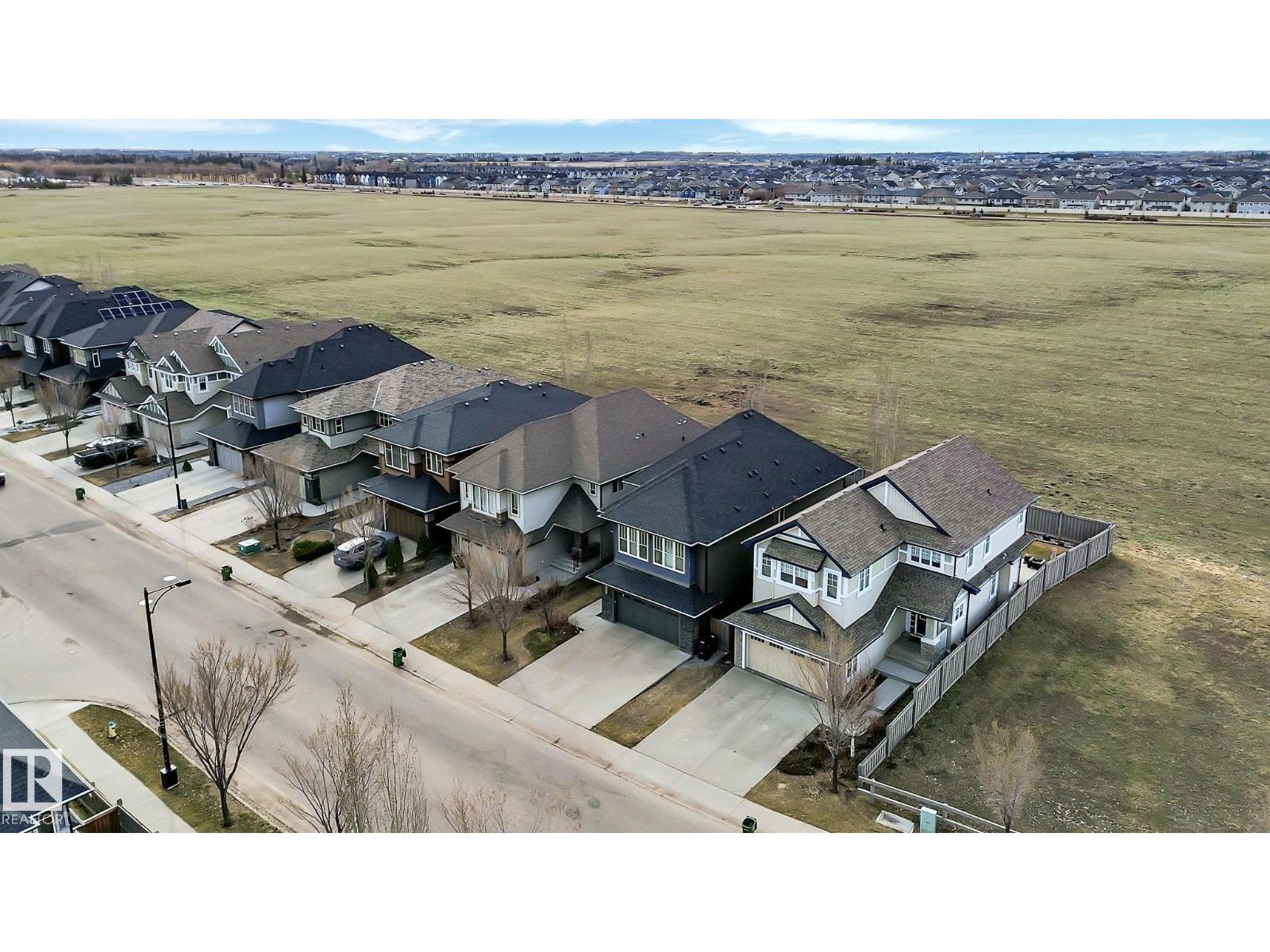 3695 Allan Dr Sw, Edmonton, Alberta