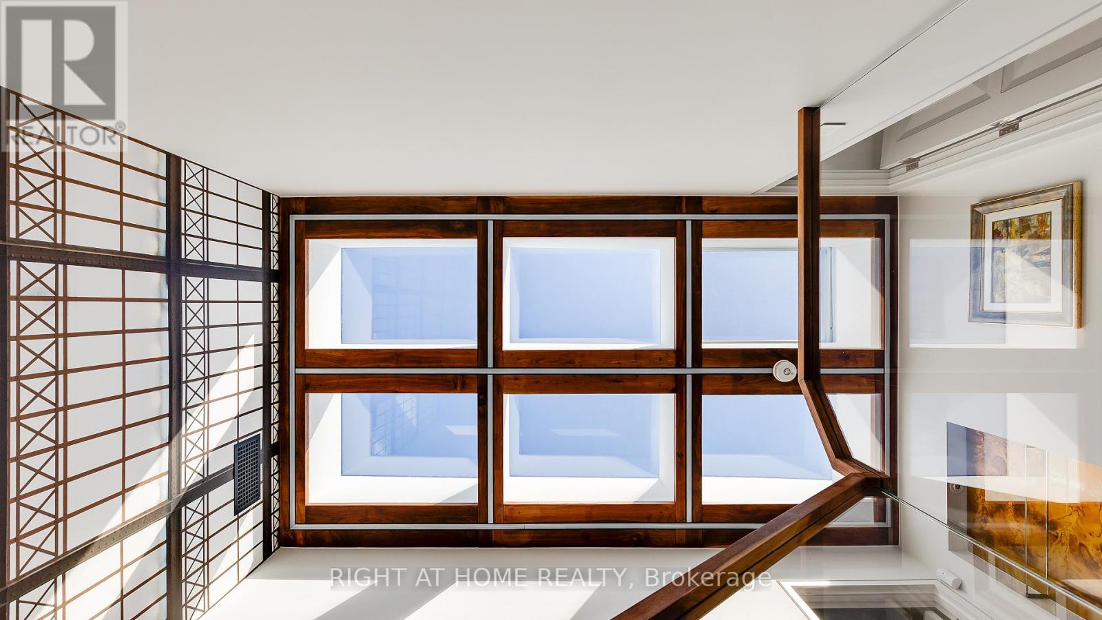 53 Hazelton Avenue, Toronto (annex), Ontario