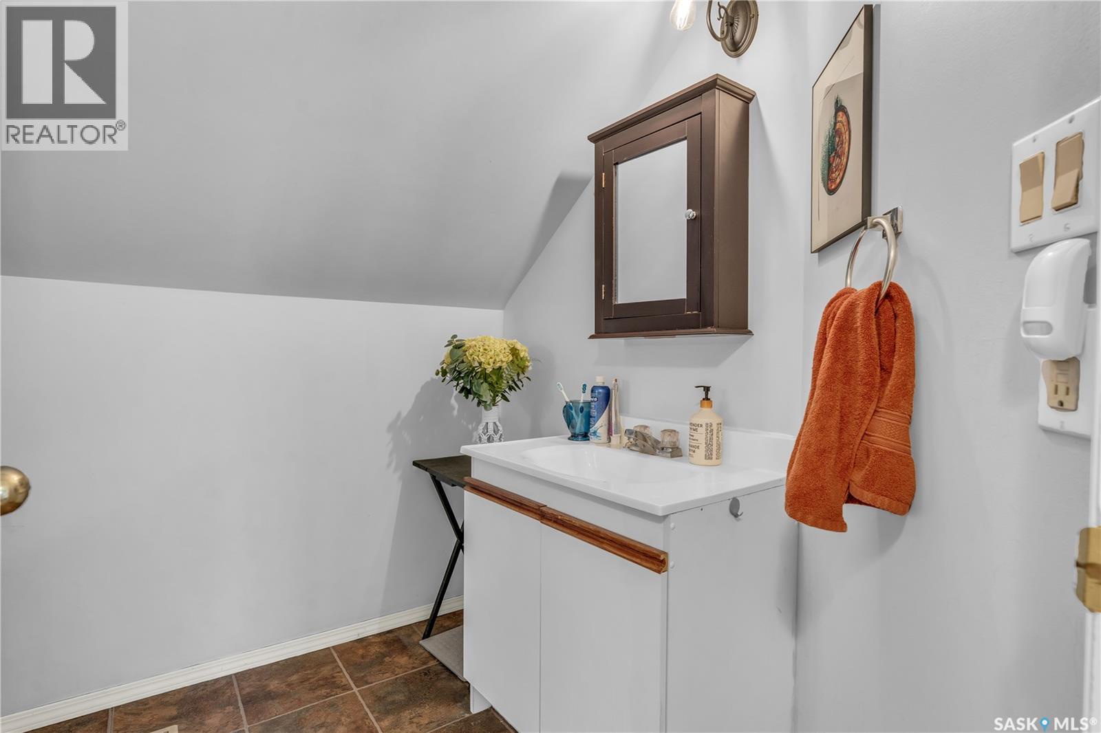 2231 Quebec Street, Regina, Saskatchewan