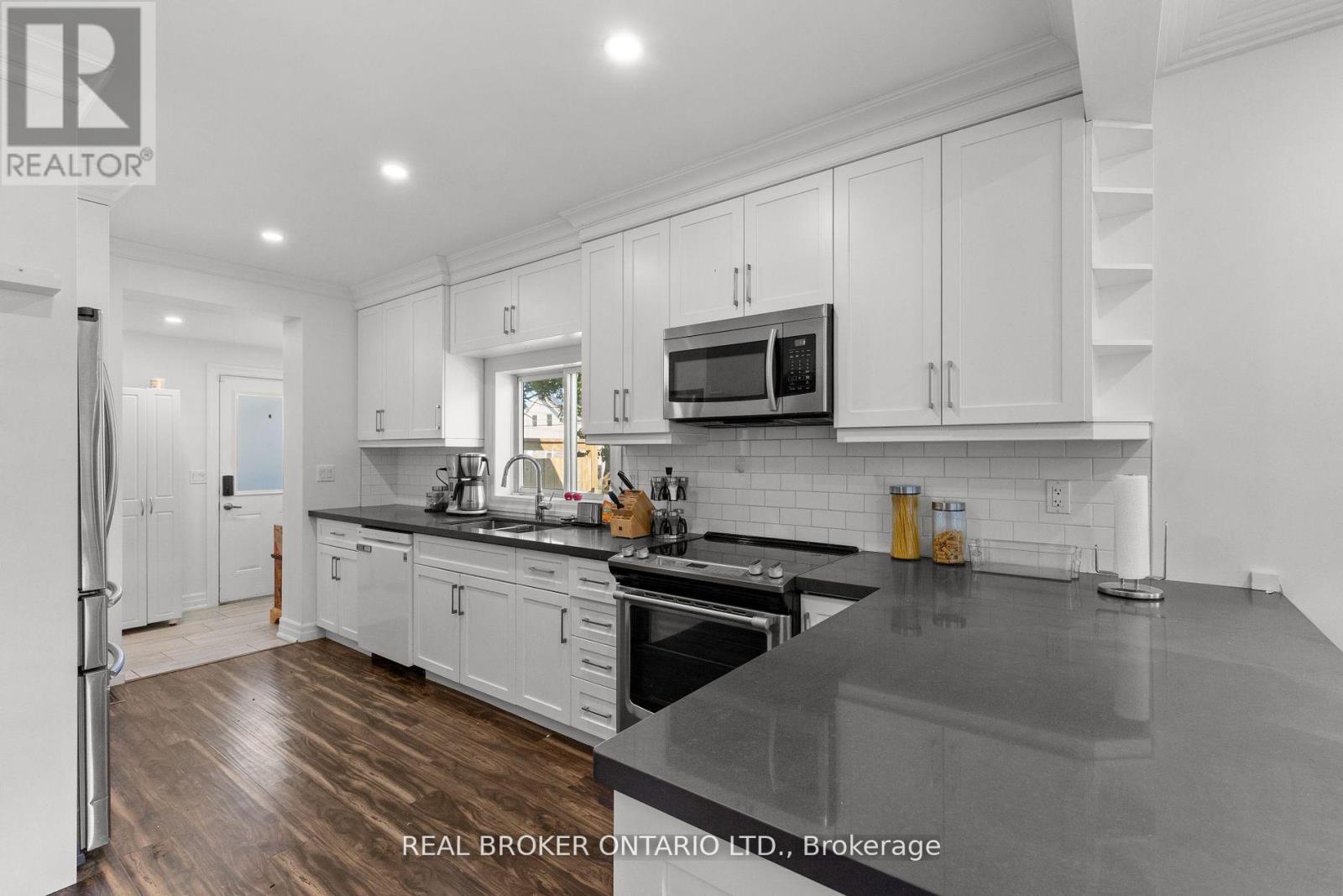 272 Burk Street, Oshawa (vanier), Ontario