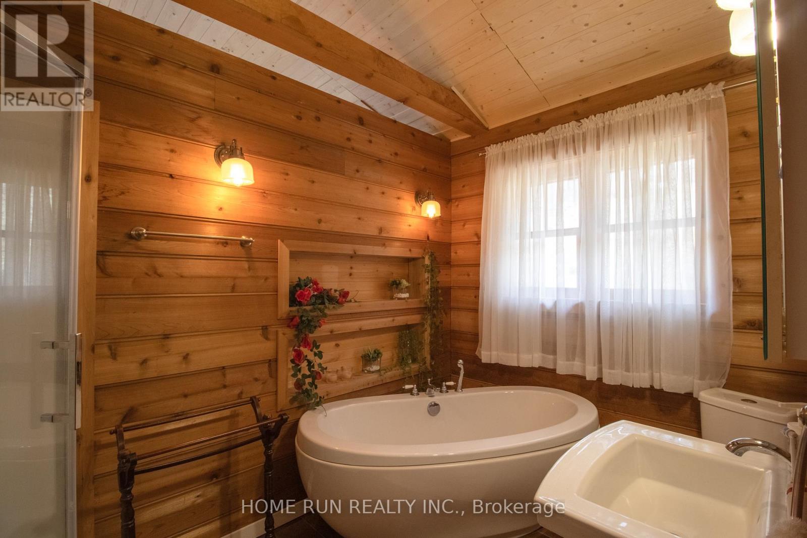 2335 Calabogie Road, Greater Madawaska, Ontario