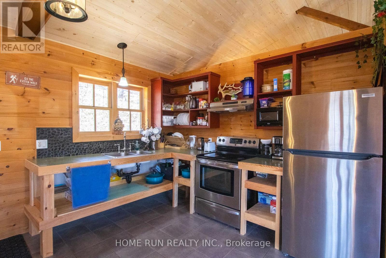 2335 Calabogie Road, Greater Madawaska, Ontario