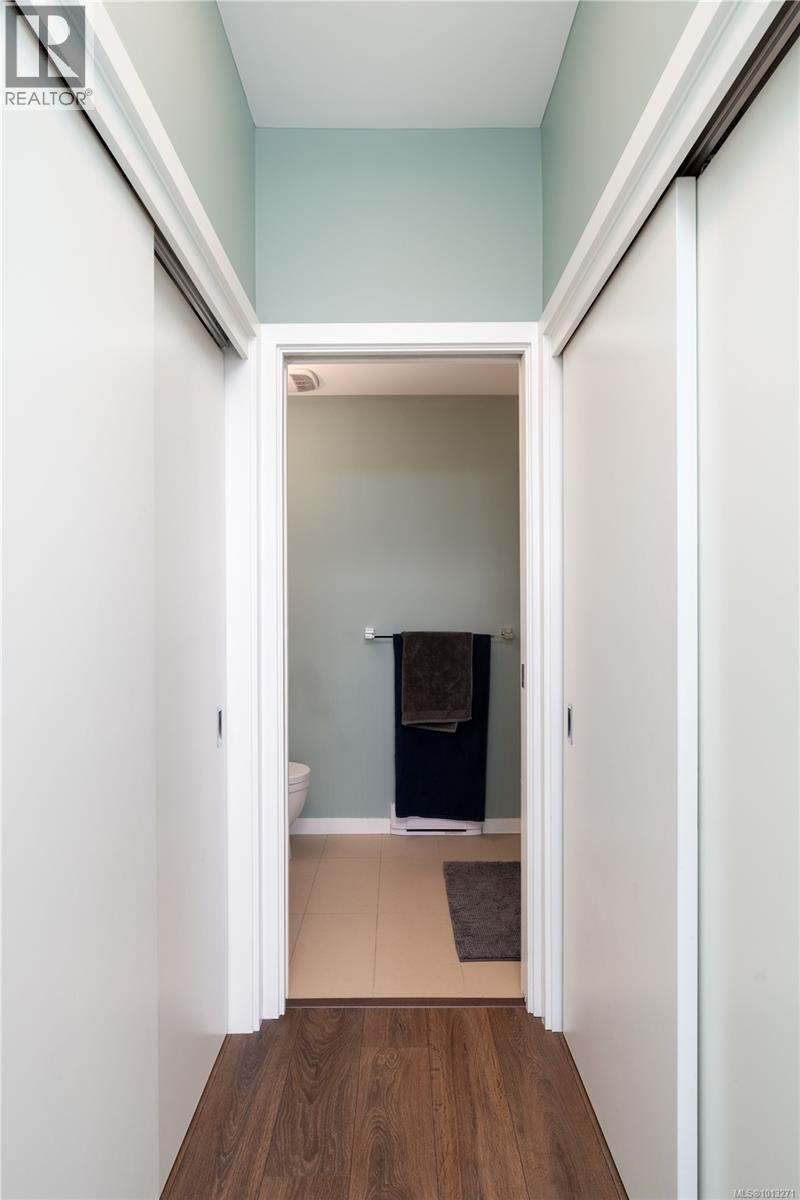 508 517 Fisgard St, Victoria, British Columbia