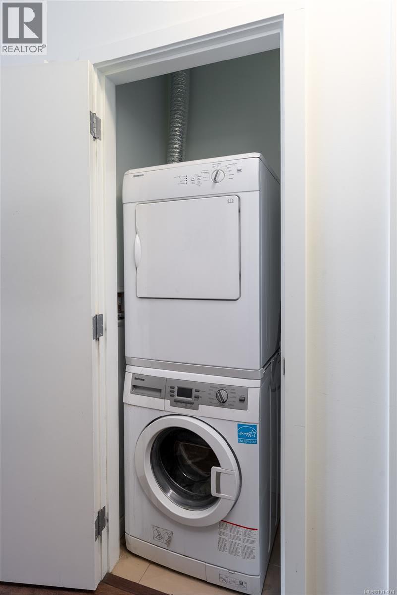 508 517 Fisgard St, Victoria, British Columbia