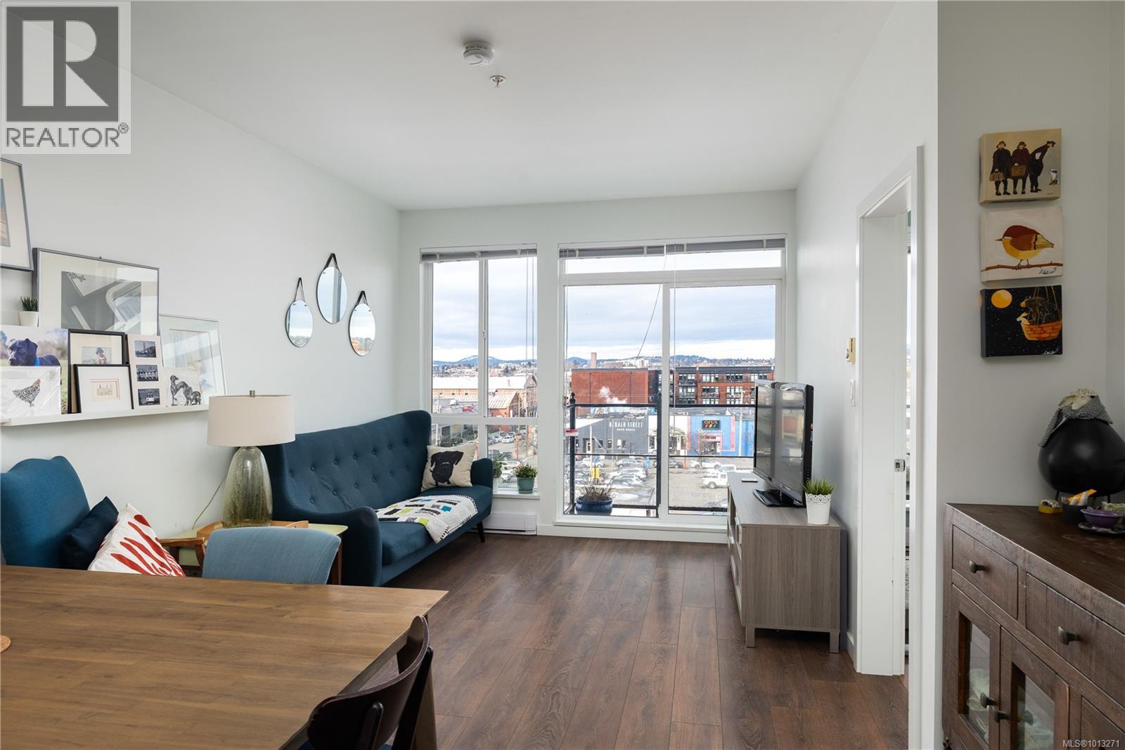 508 517 Fisgard St, Victoria, British Columbia