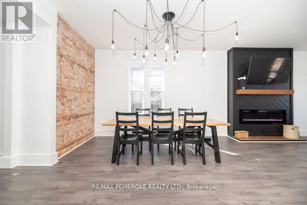 502 Mary Street, Pembroke, Ontario