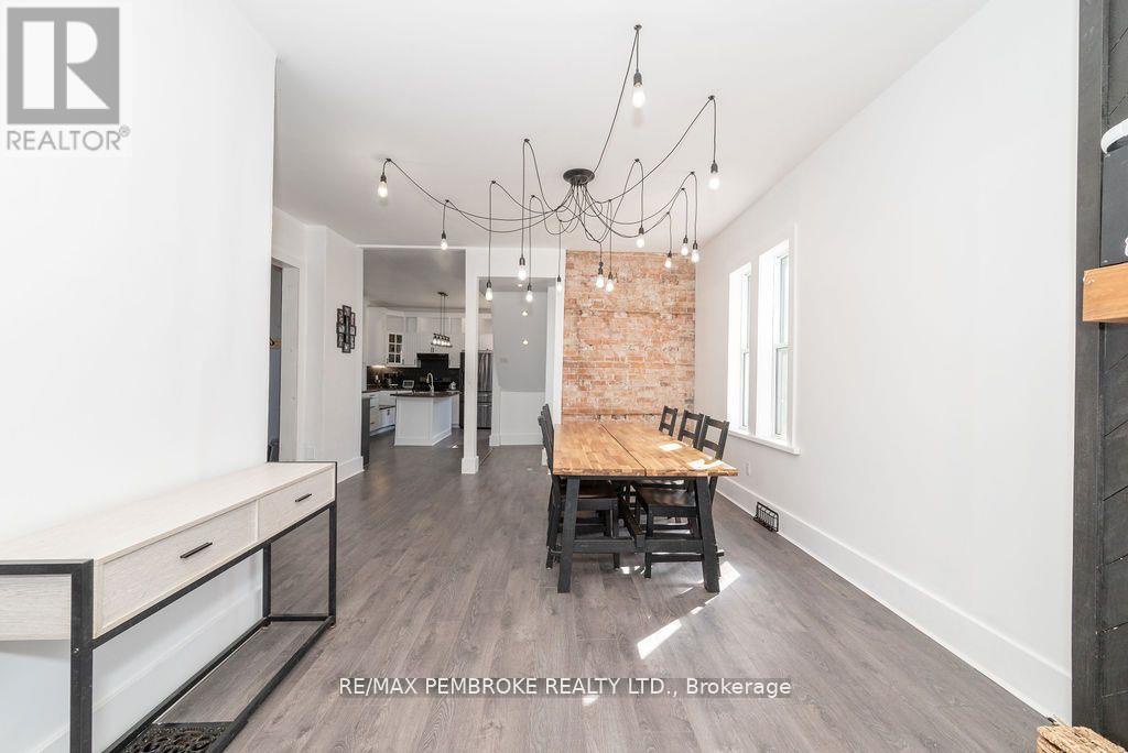 502 Mary Street, Pembroke, Ontario