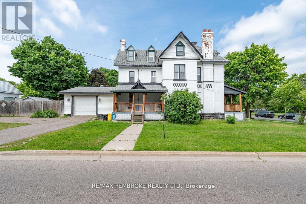 502 Mary Street, Pembroke, Ontario