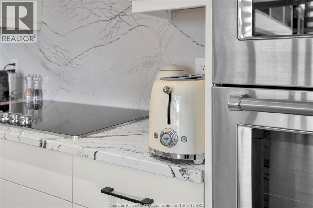 14400 Tecumseh Road East Unit# 402, Tecumseh, Ontario