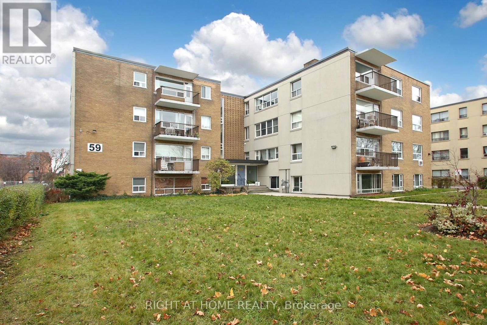 301 - 59 Neptune Drive, Toronto (englemount-lawrence), Ontario