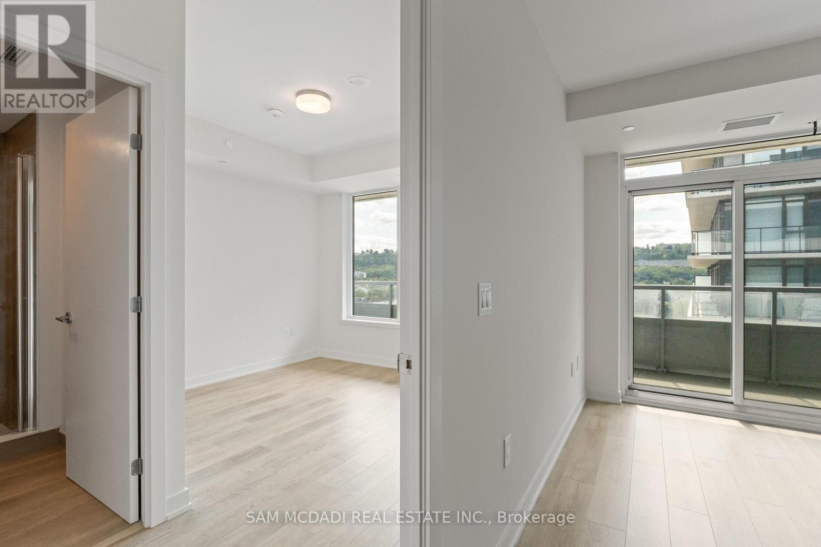 1305 - 212 King William Street, Hamilton (beasley), Ontario