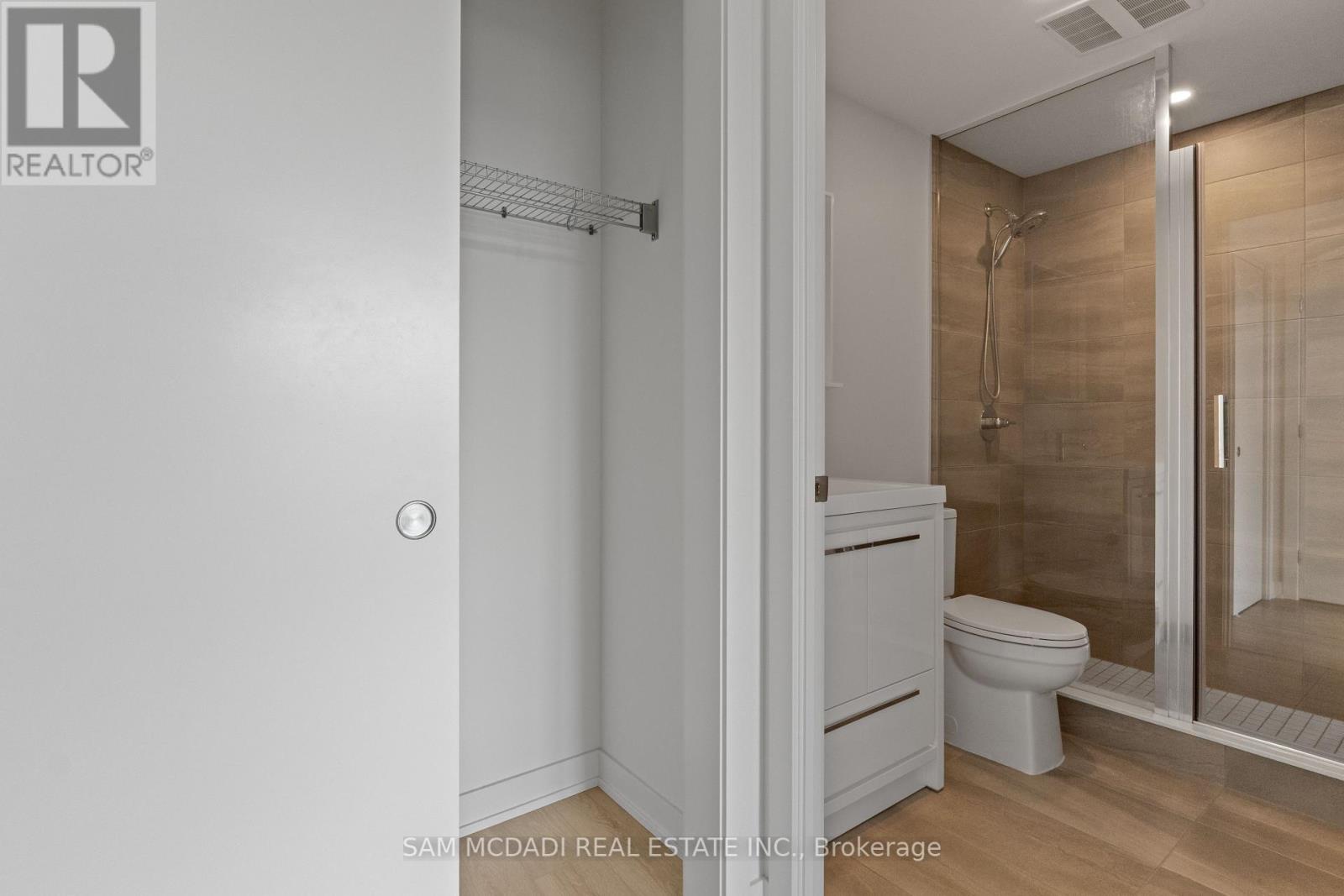 1305 - 212 King William Street, Hamilton (beasley), Ontario