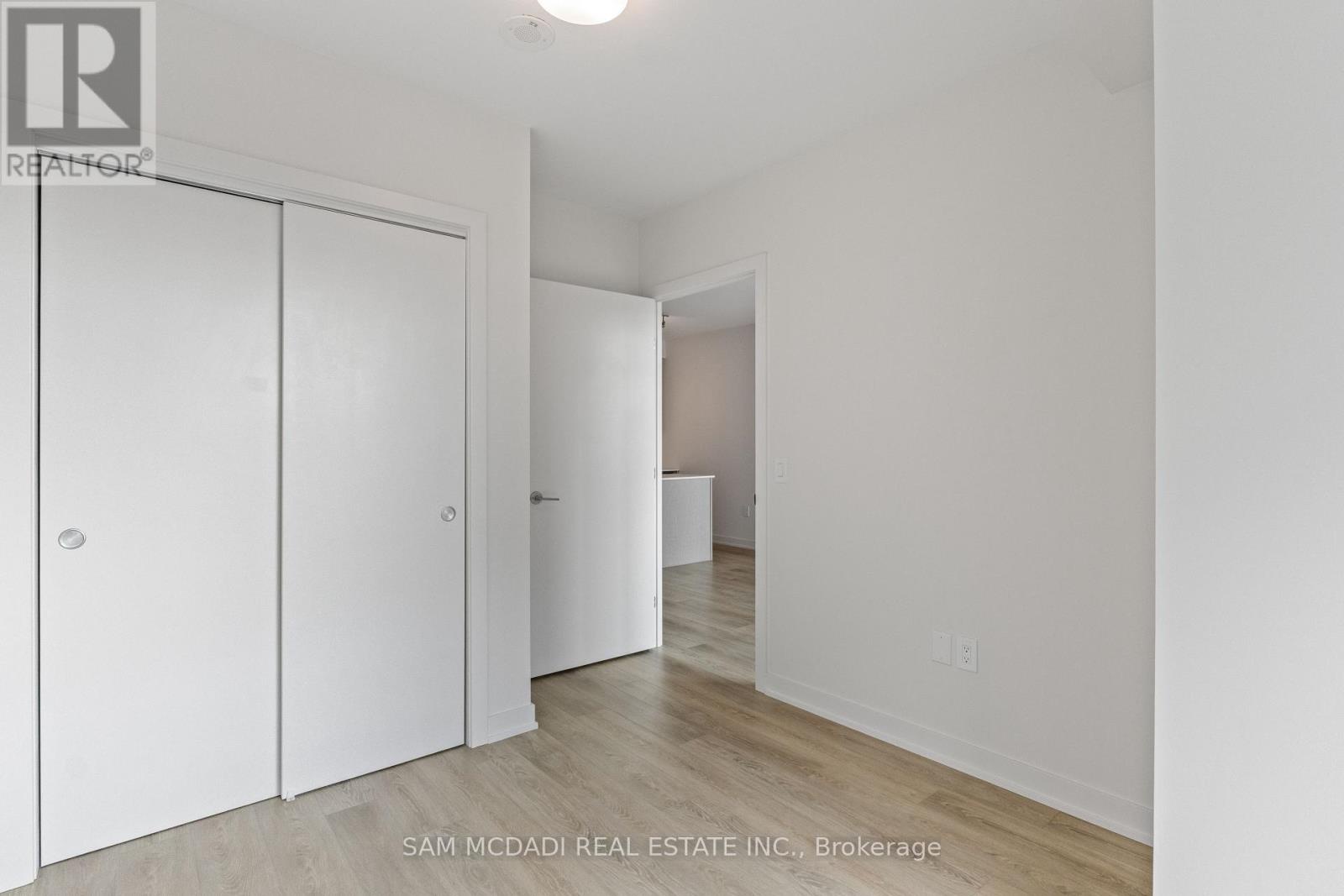 1305 - 212 King William Street, Hamilton (beasley), Ontario