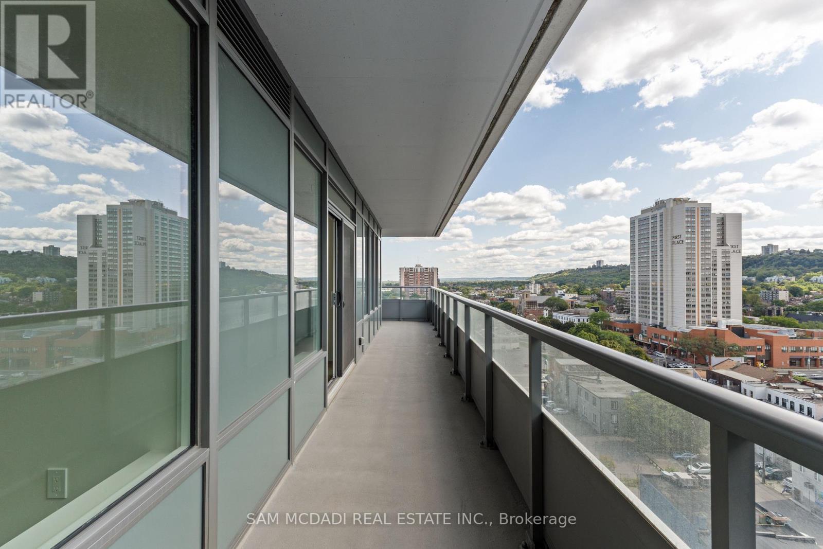 1305 - 212 King William Street, Hamilton (beasley), Ontario