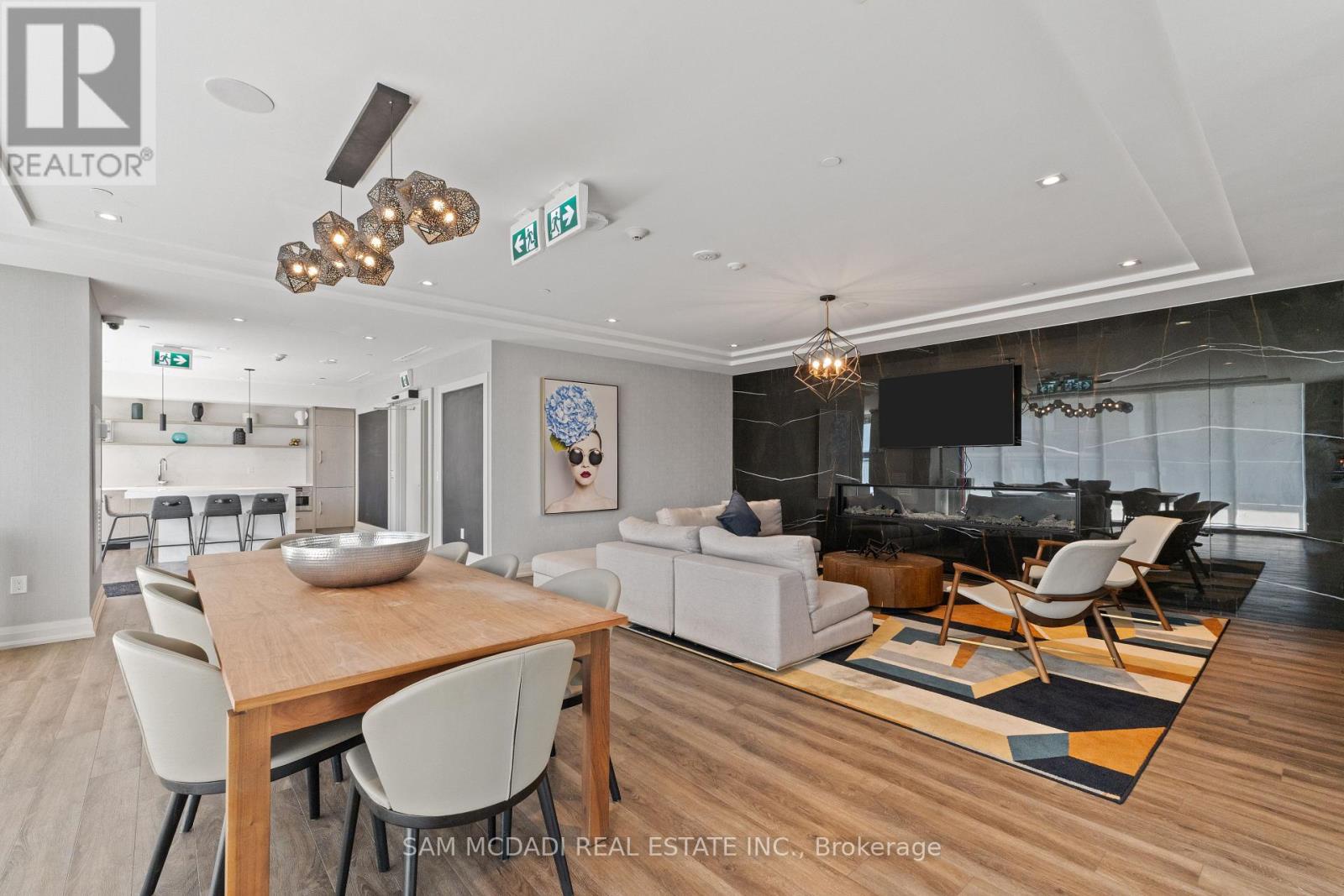 1305 - 212 King William Street, Hamilton (beasley), Ontario