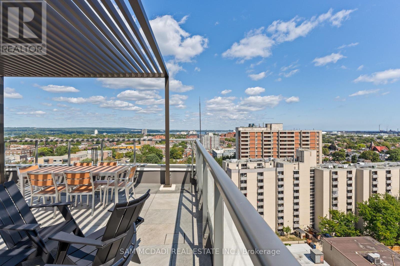 1305 - 212 King William Street, Hamilton (beasley), Ontario