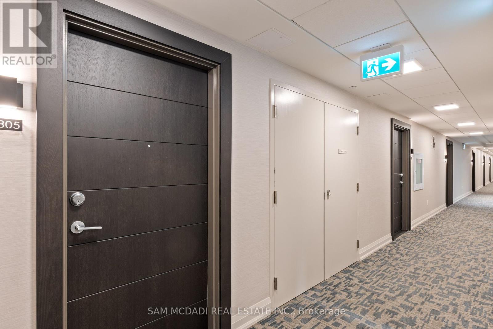 1305 - 212 King William Street, Hamilton (beasley), Ontario