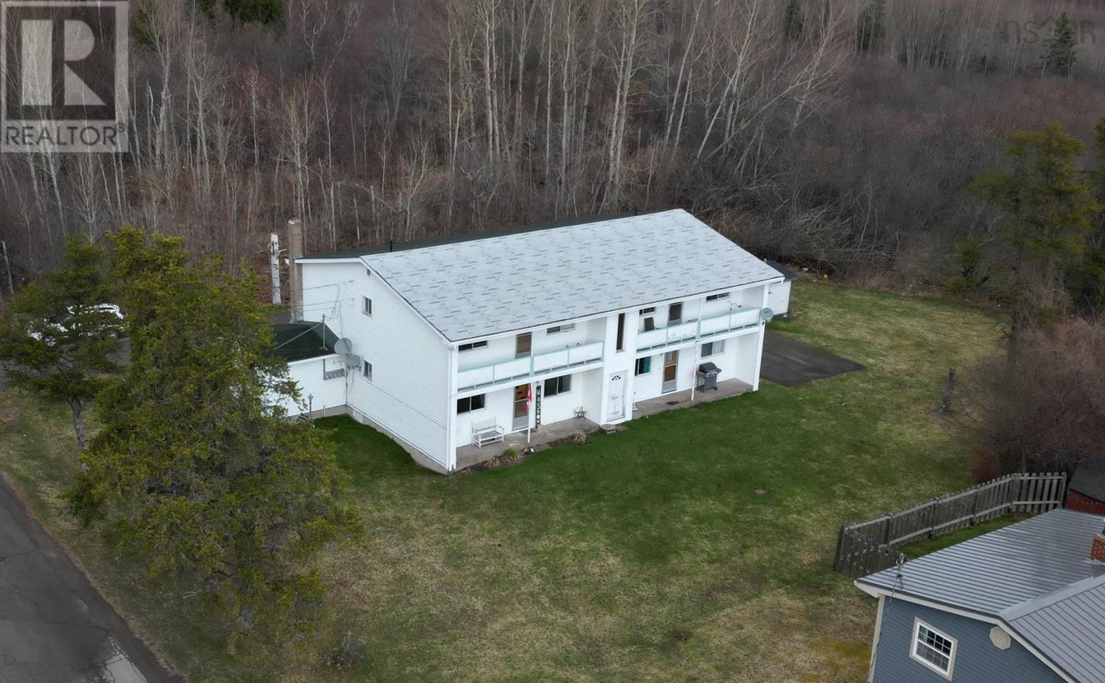 106 Pine Street, Pictou, Nova Scotia