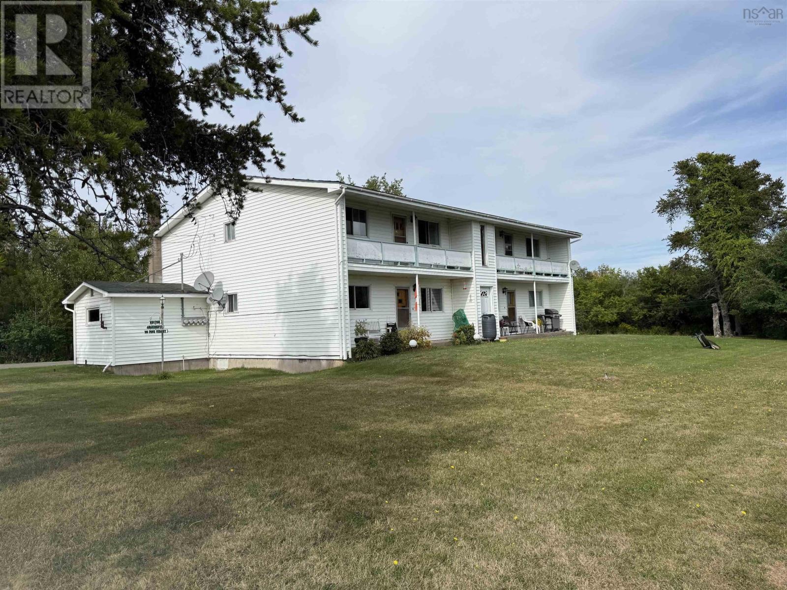 106 Pine Street, Pictou, Nova Scotia