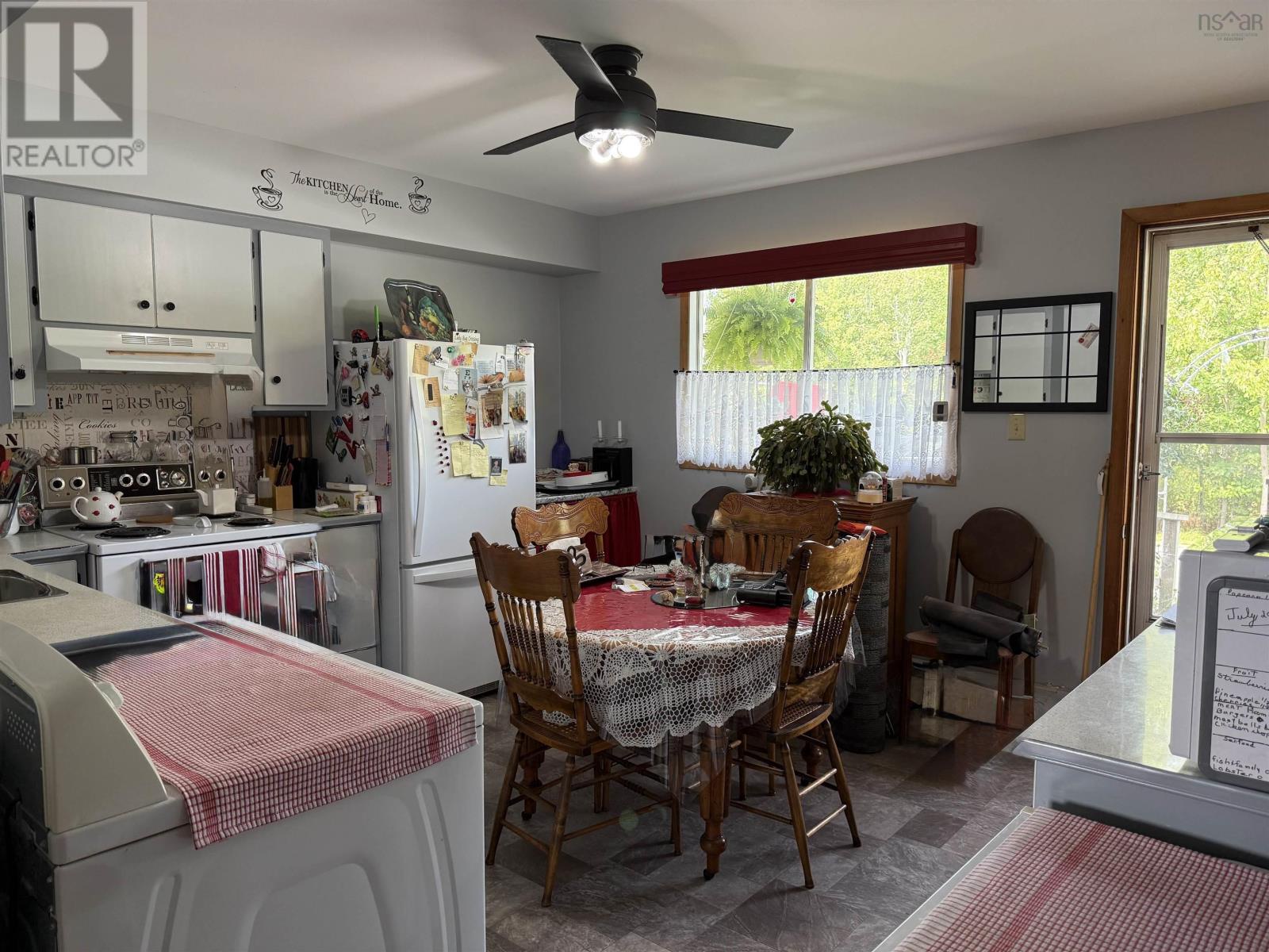 106 Pine Street, Pictou, Nova Scotia