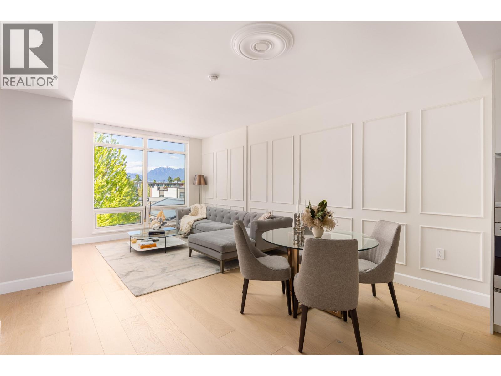 309 3668 W 10th Avenue, Vancouver, British Columbia