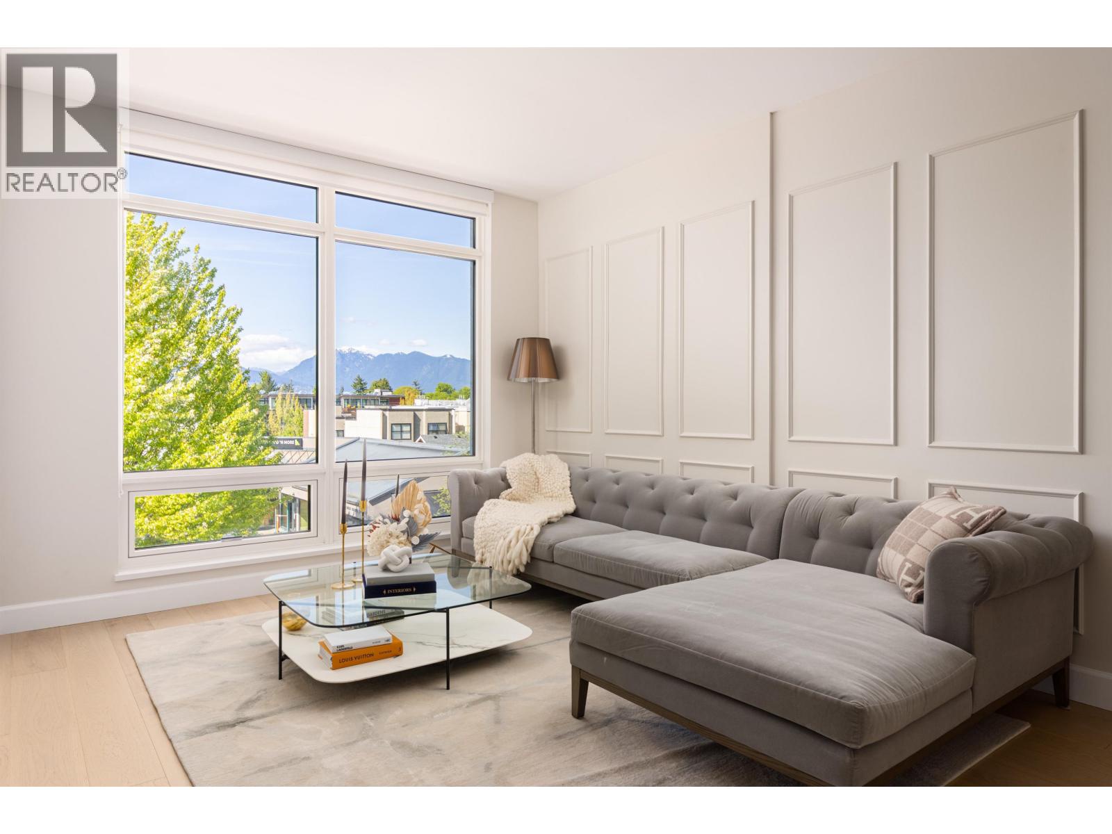 309 3668 W 10th Avenue, Vancouver, British Columbia