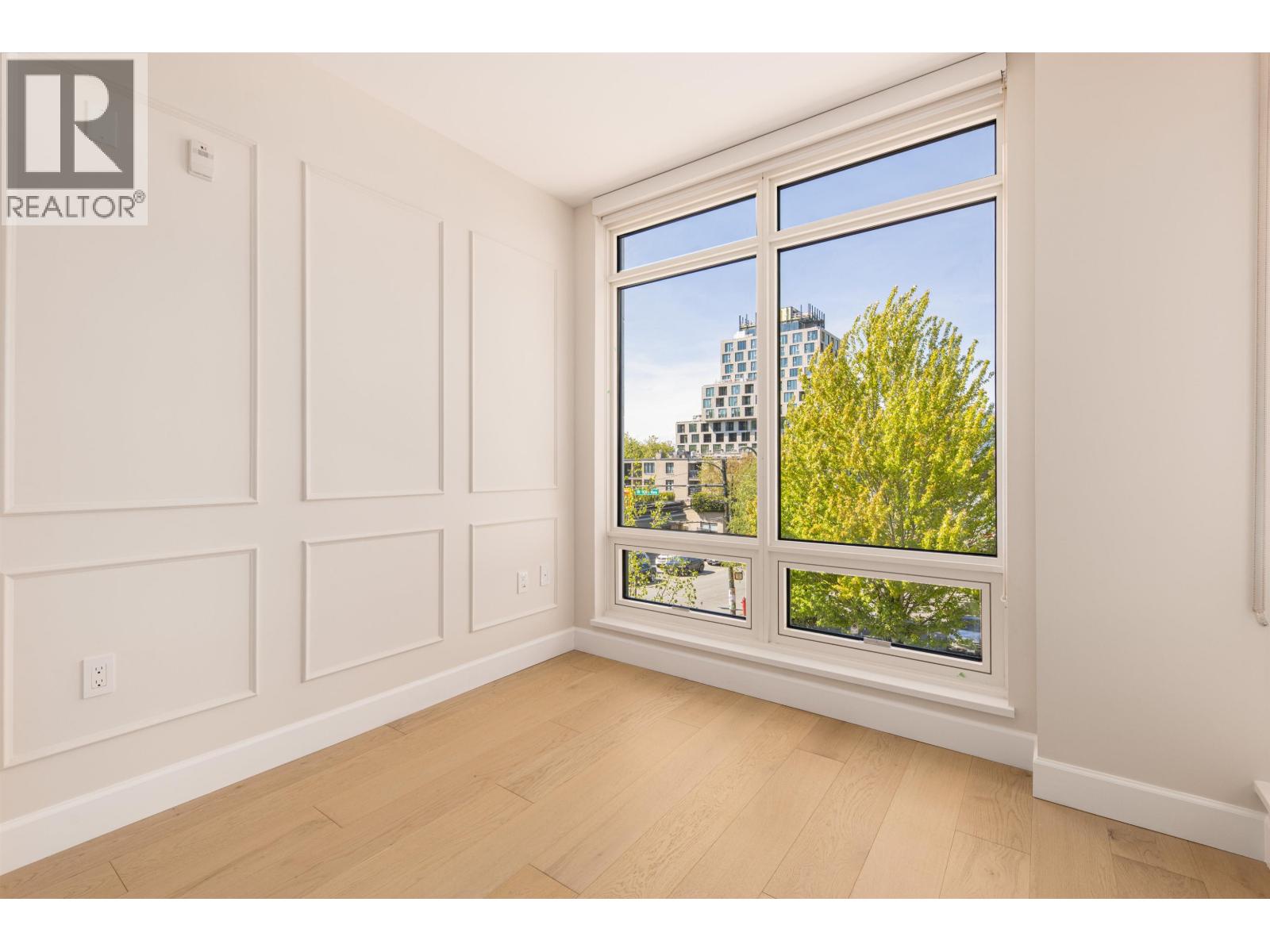 309 3668 W 10th Avenue, Vancouver, British Columbia