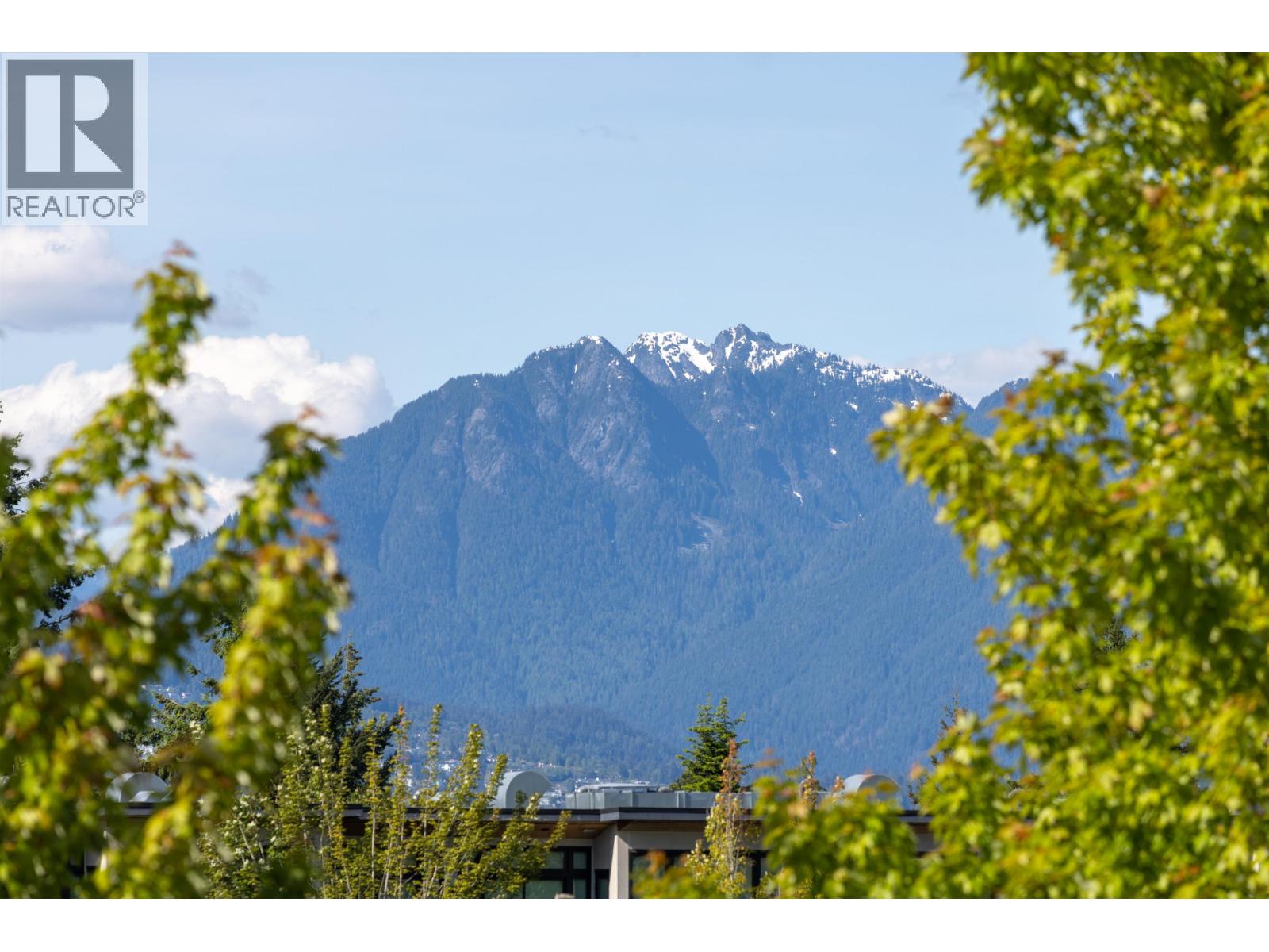 309 3668 W 10th Avenue, Vancouver, British Columbia