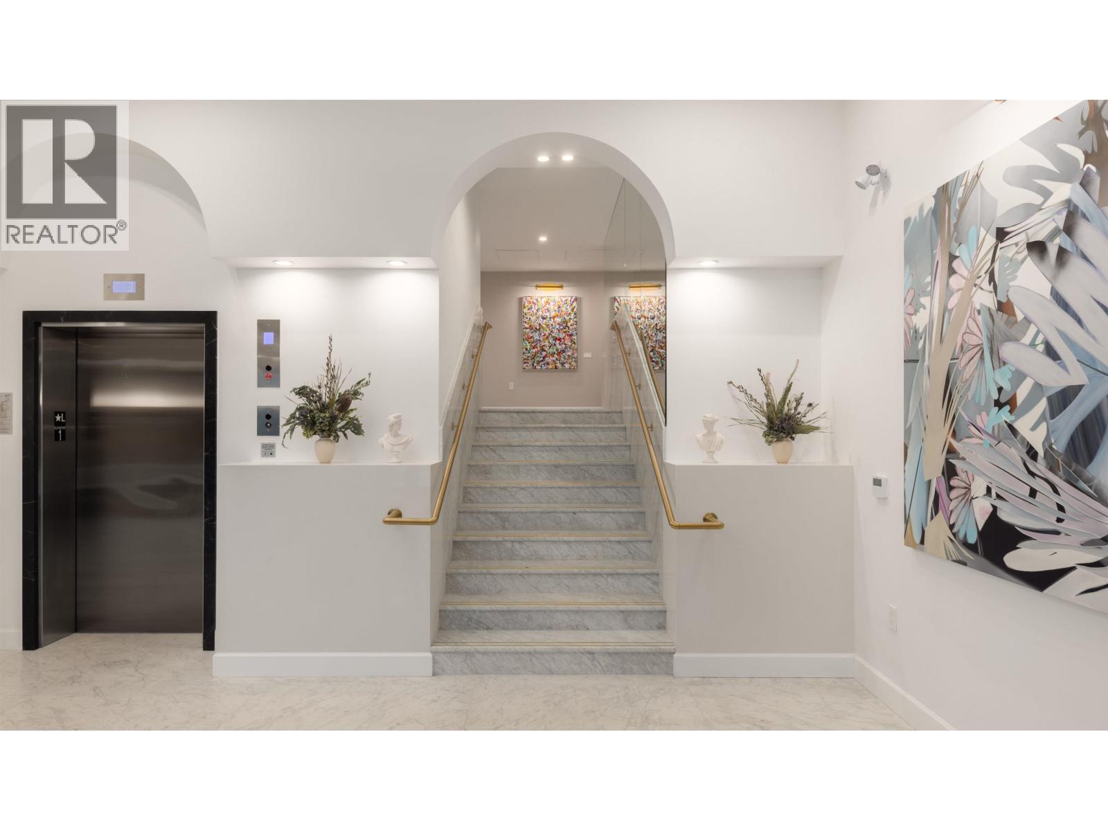 309 3668 W 10th Avenue, Vancouver, British Columbia