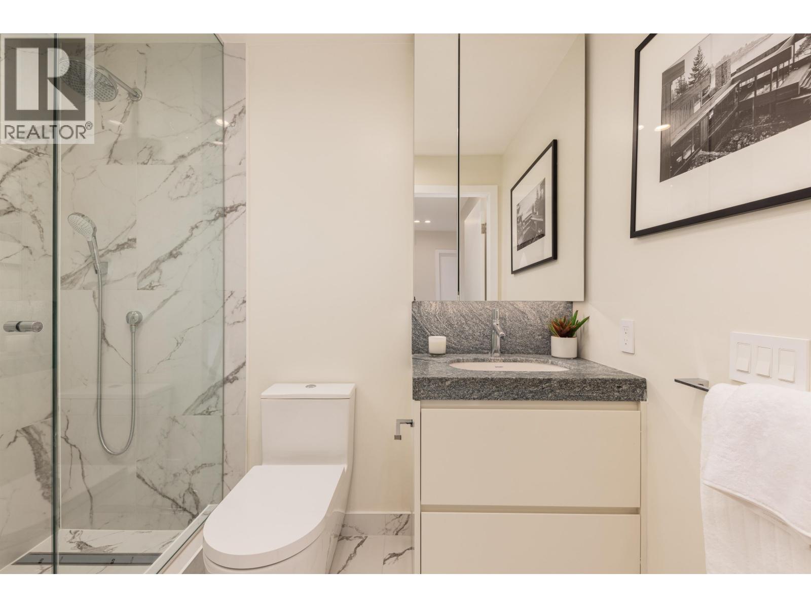 309 3668 W 10th Avenue, Vancouver, British Columbia