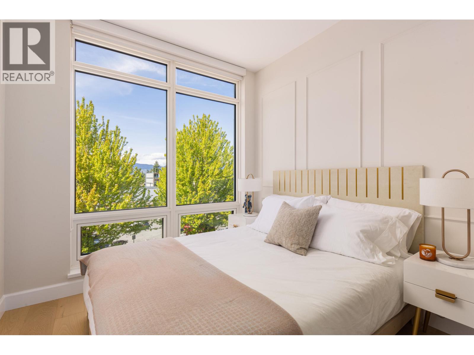 309 3668 W 10th Avenue, Vancouver, British Columbia