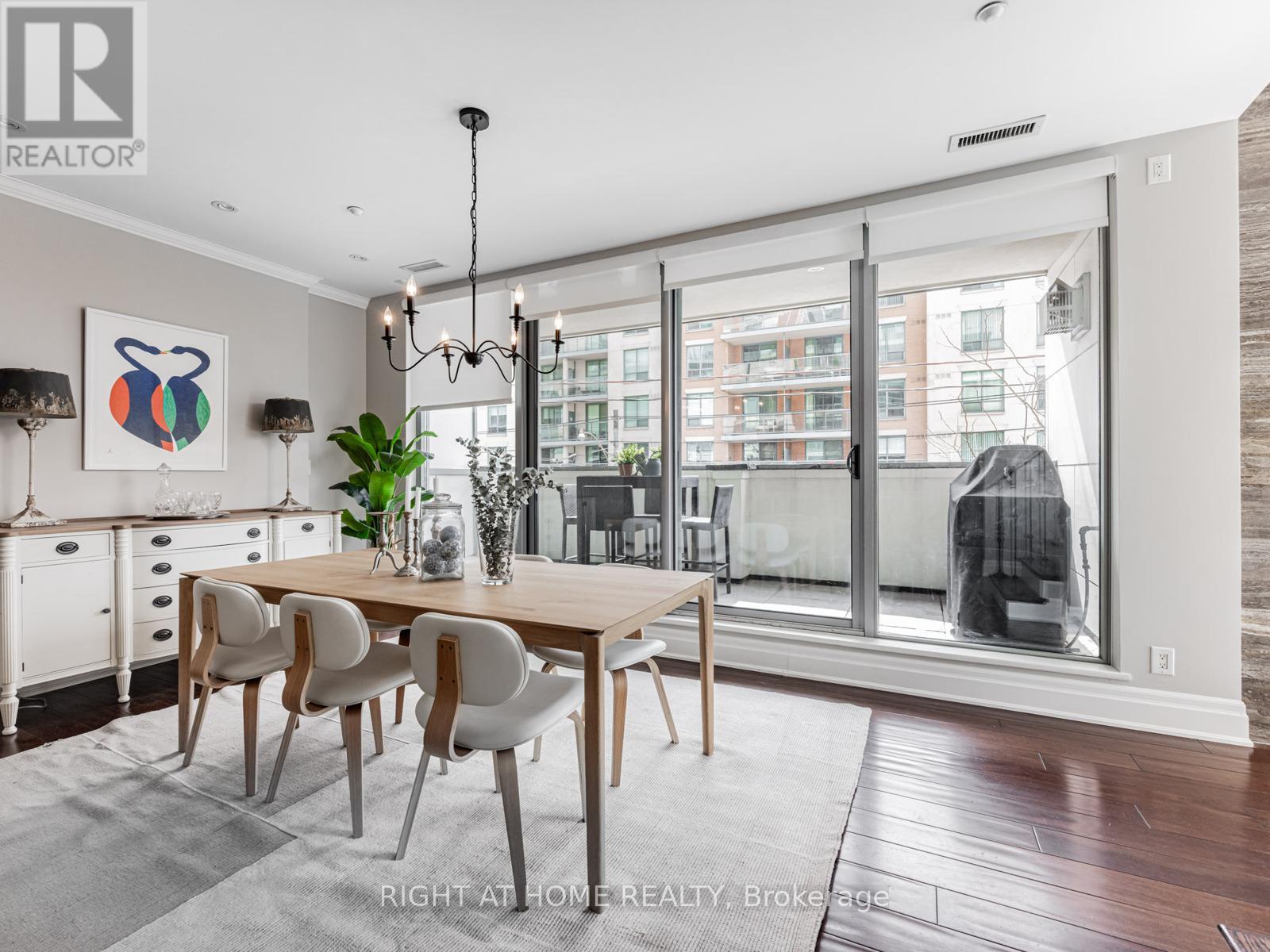 204 - 1 Rainsford Road, Toronto (the Beaches), Ontario