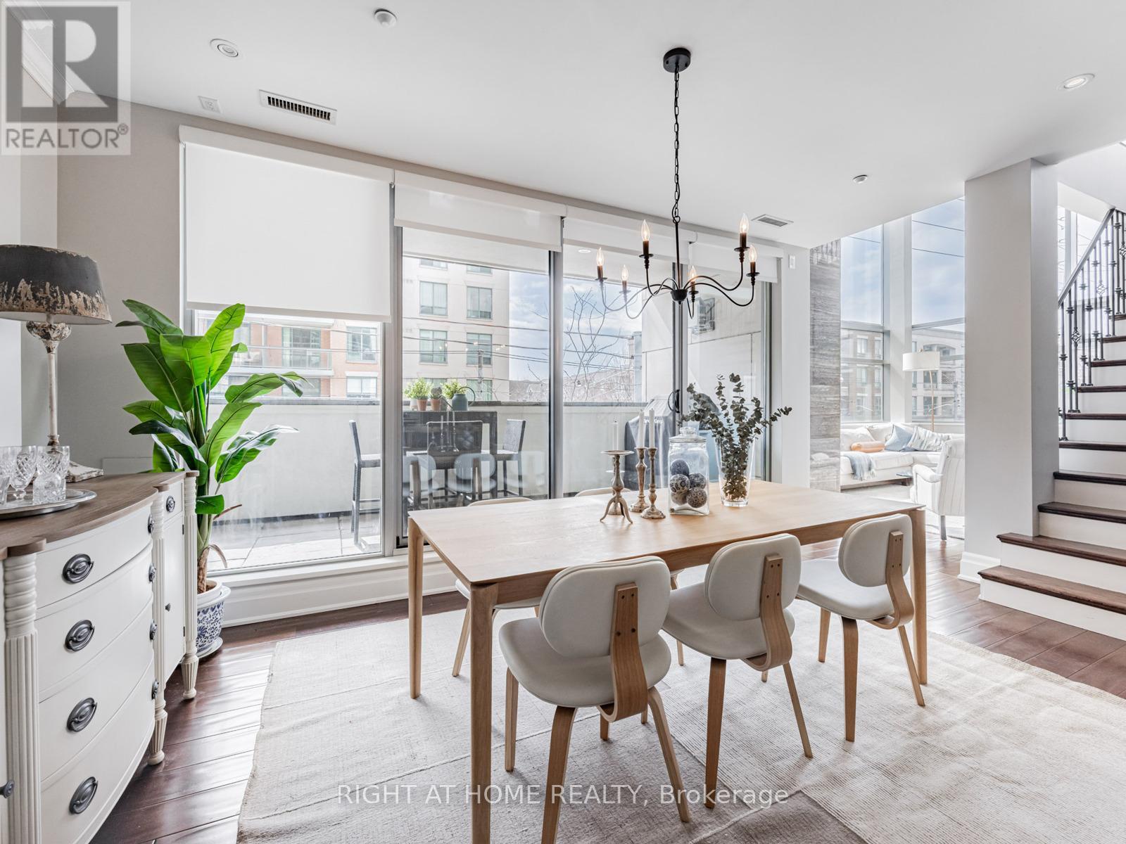 204 - 1 Rainsford Road, Toronto (the Beaches), Ontario