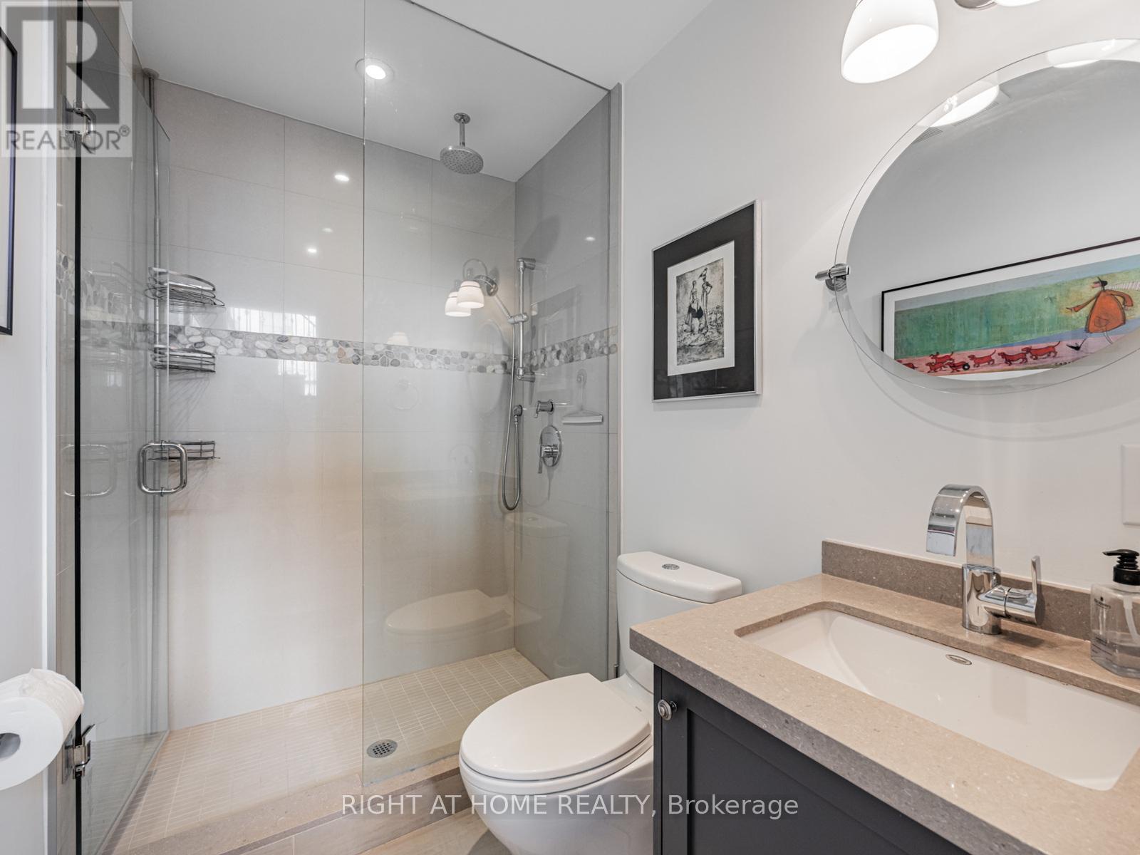 204 - 1 Rainsford Road, Toronto (the Beaches), Ontario