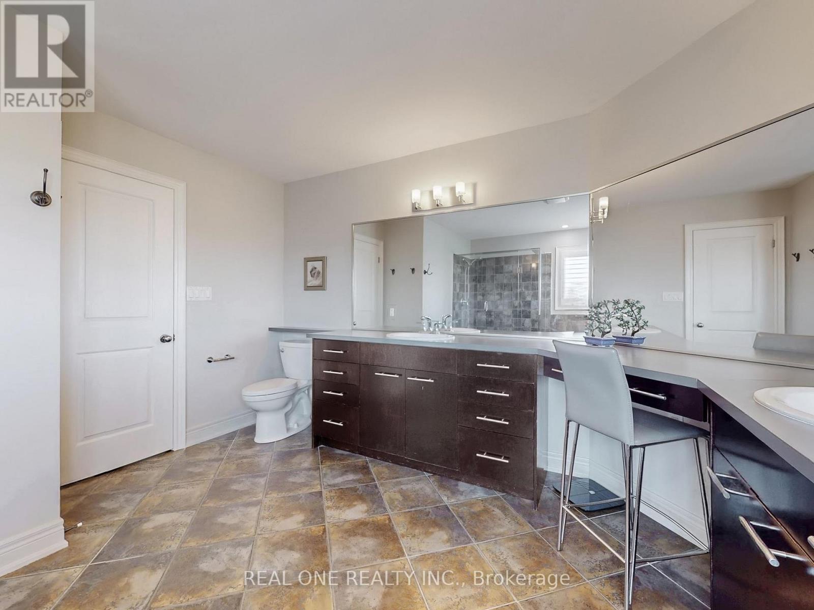 26 Matthews Court, St. Catharines (rykert/vansickle), Ontario