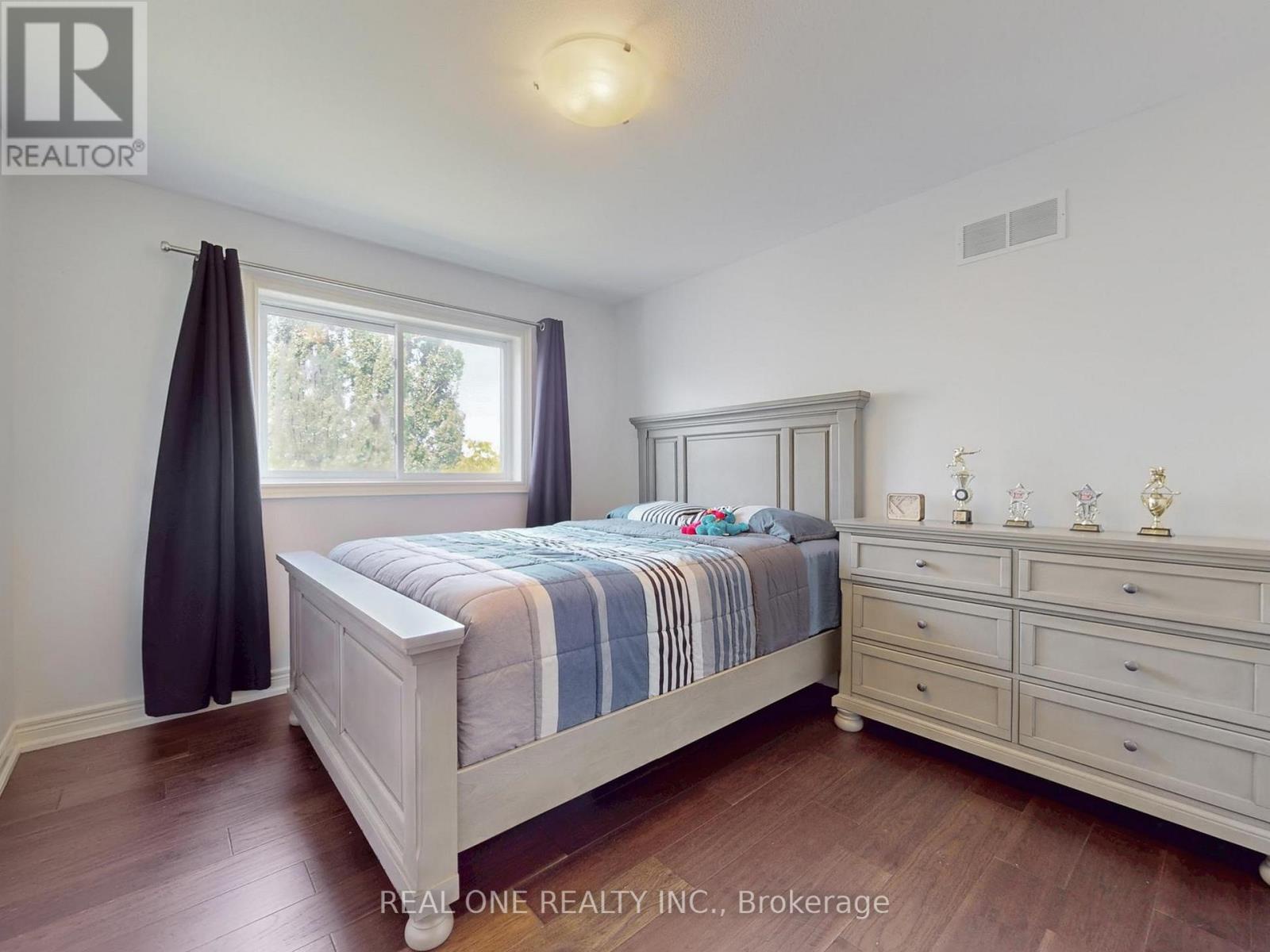 26 Matthews Court, St. Catharines (rykert/vansickle), Ontario