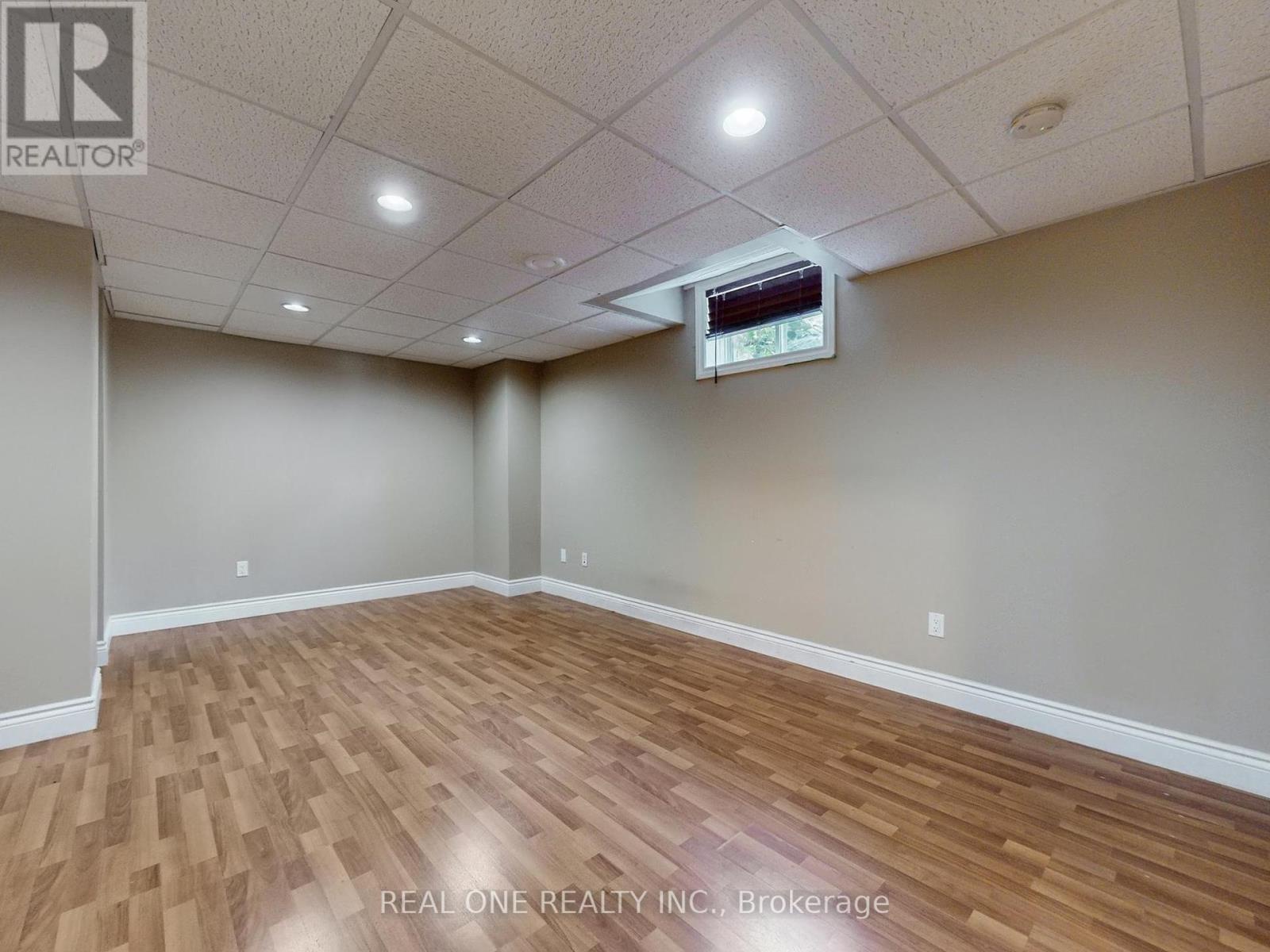 26 Matthews Court, St. Catharines (rykert/vansickle), Ontario