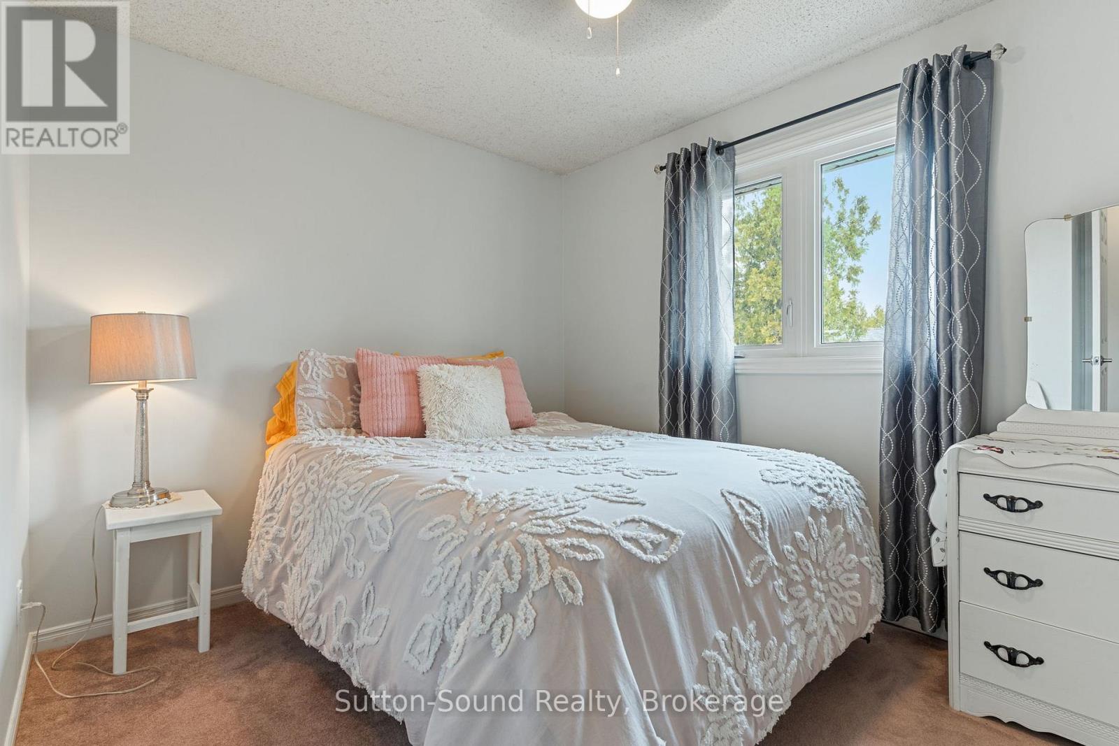 403 Simcoe Avenue, South Bruce Peninsula, Ontario