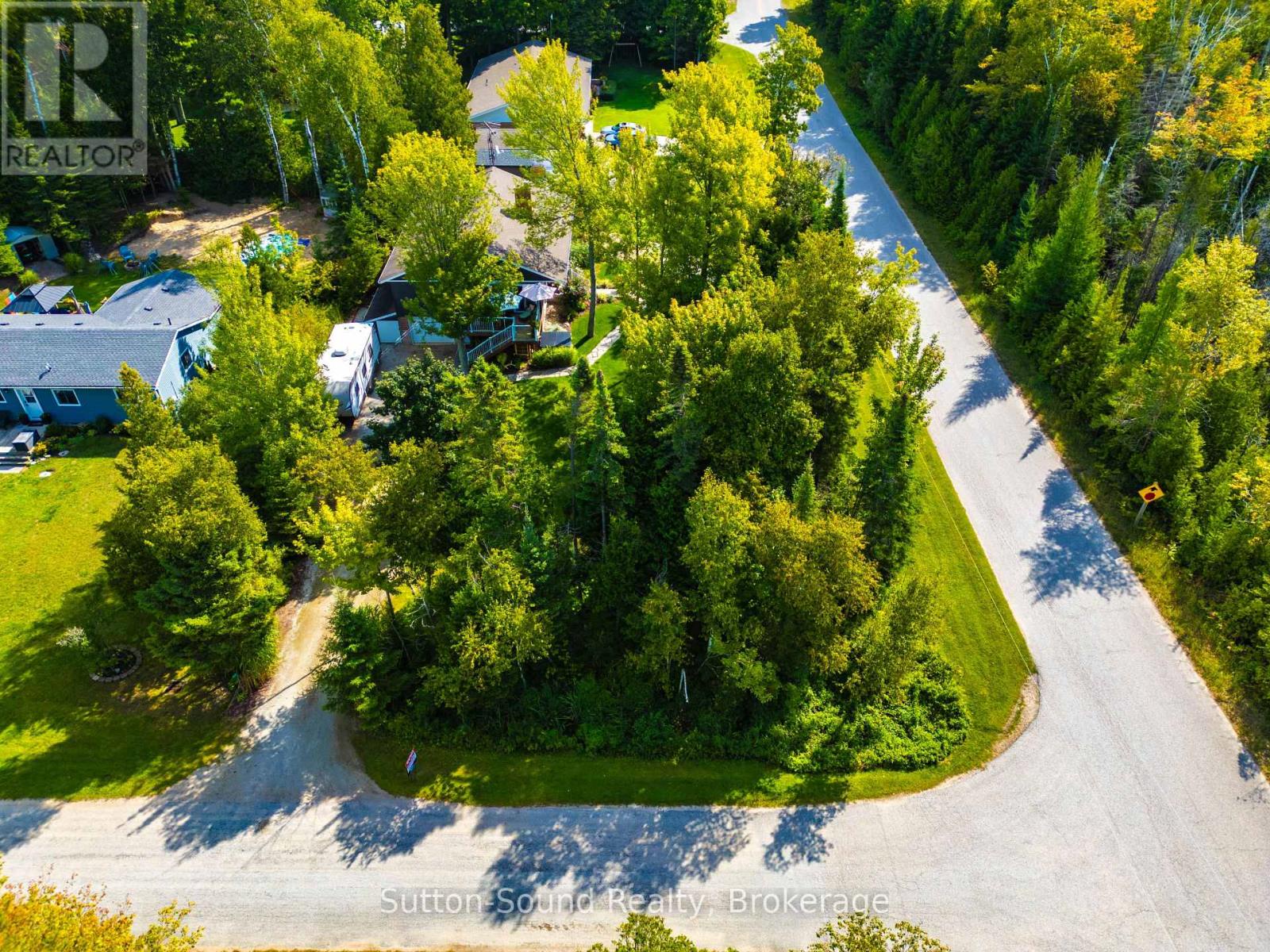 403 Simcoe Avenue, South Bruce Peninsula, Ontario