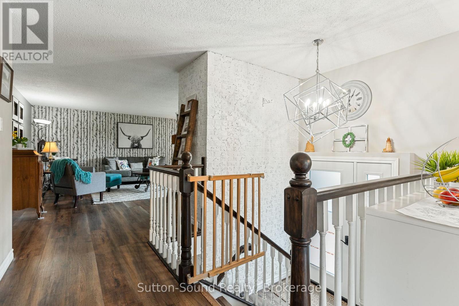 403 Simcoe Avenue, South Bruce Peninsula, Ontario