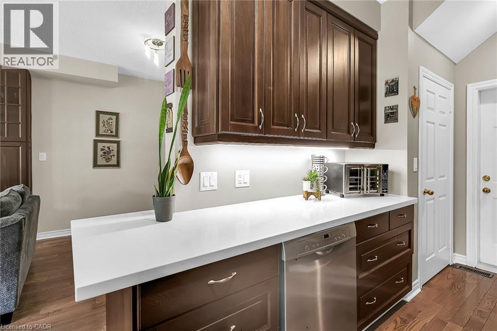 300 Ravineview Way Unit# 41, Oakville, Ontario