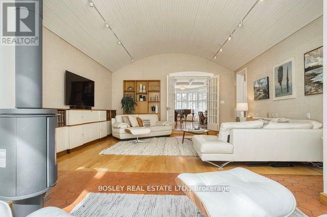 40 Castle Frank Crescent, Toronto (rosedale-moore Park), Ontario