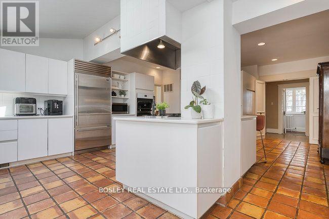 40 Castle Frank Crescent, Toronto (rosedale-moore Park), Ontario